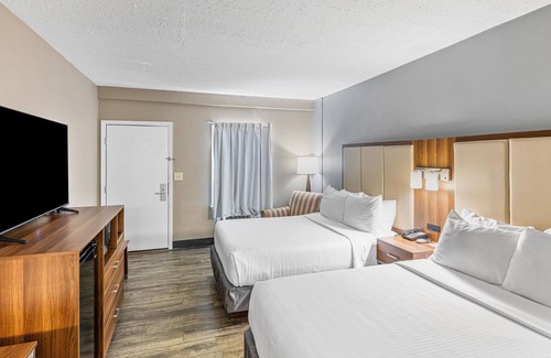 Helen Hotel | SureStay Hotel by Best Western Helen Downtown