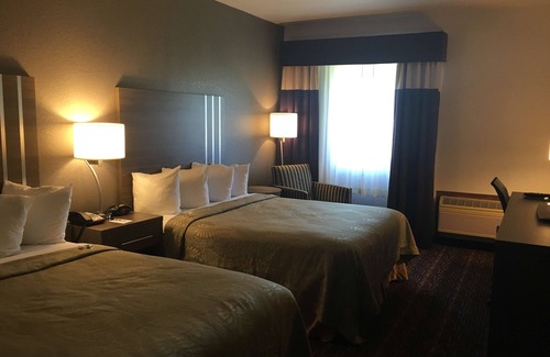Edmond Hotel | SureStay Plus Hotel by Best Western Edmond