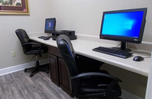 St. Marys Hotel | SureStay Plus Hotel by Best Western St Marys Cumberland