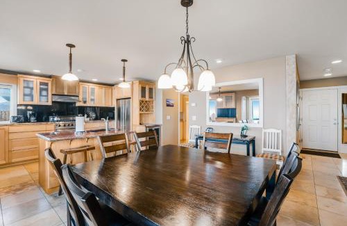 Roads End House | Surf and Sand