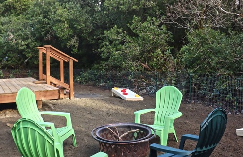 Ocean Shores House | Surf Bungalow - pets welcome, fully fenced yard!