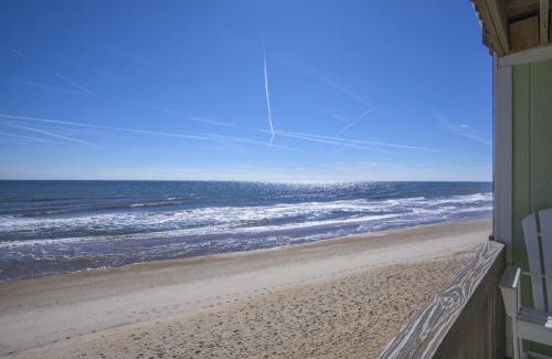 Surf City Apartment | Surf City Getaway - Pool & Ocean Views Villa