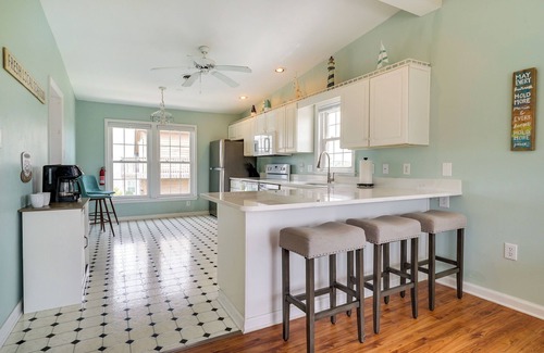 Surf City Apartment | Surf City Vacation Rental - Walk to Beach
