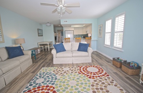 Surf City Condo | Surf Condo 518 - HeavenLee By The Sea - First Floor End Unit