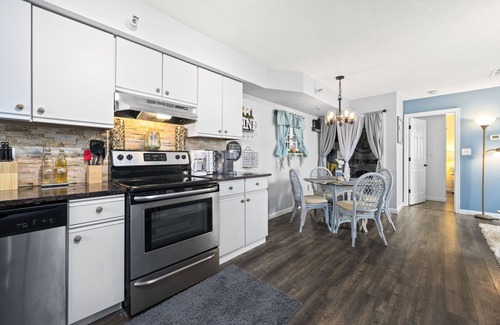 Ocean City Condo | Surf Crest 101 - Pet Friendly Condo in a Great Downtown OCMD Location!
