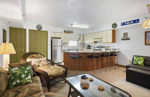 Ocean City Condo | Surf Crest 103-Oceanside downtown, W/D, AC, Free WIFI
