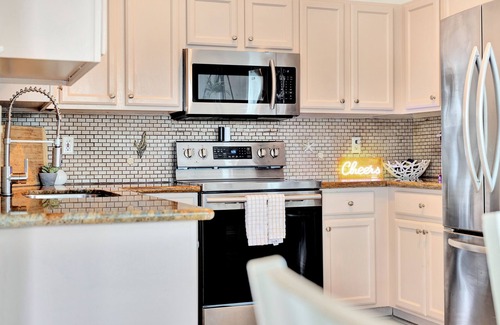 Leeward Sands House | Surf Inn - Laid Back Living in Favorable Area of Port A with Heated Private Pool