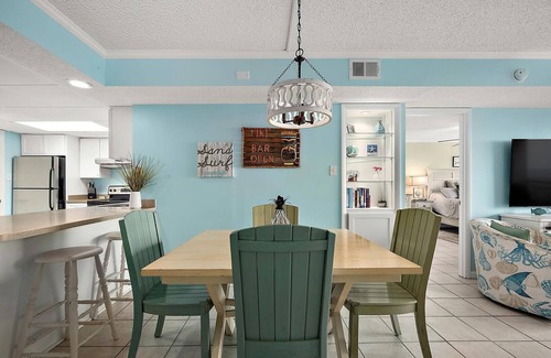Midtown Ocean City Condo | Surfcaster 103 Summar