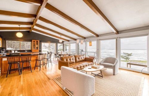 Arch Cape House | Surfer's Dream | Ocean Front