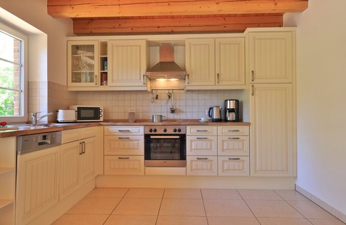Gross Schwansee Apartment | Surfers cottage