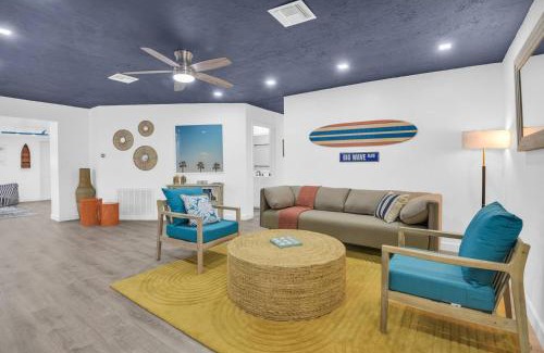Pompano Beach House | Surfs Up - 4 Bdrm House W Pool