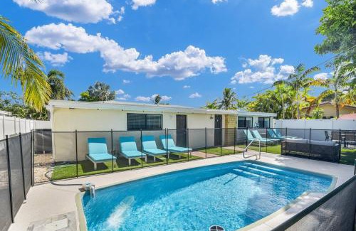 Pompano Beach House | Surfs Up - 4 Bdrm House W Pool