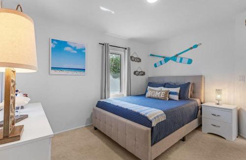 Pelican House | Surfside Breeze