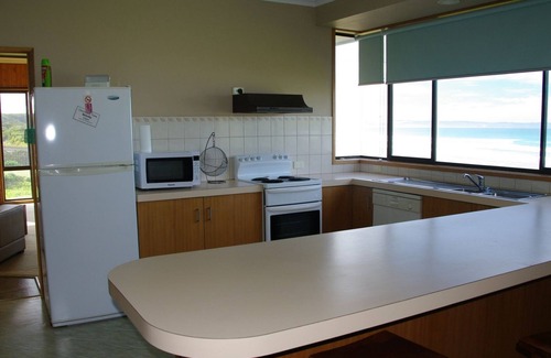 Cape Bridgewater House | Surfside Lodge on the beach