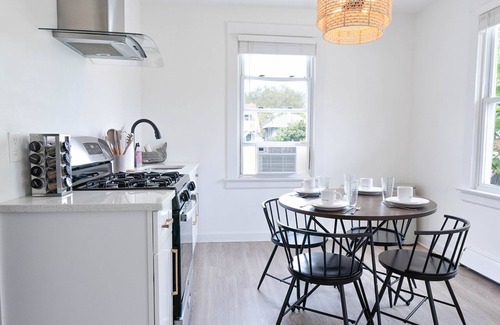 Asbury Park Apartment | Surfside Oasis | Walk to beach