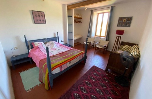 Berlou House | Surrounded by Swallows - Berlou, Languedoc Roussillon