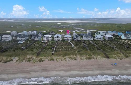 Caswell Beach House | Surviving Stress by Oak Island Accommodations