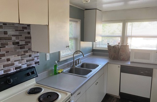Susanville House | Susanville Mountain View close to Bizz Johnson Trail
