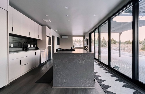 Alton House | Sustainable/off-grid solar home on 2.5 acres with private deck & amazing views