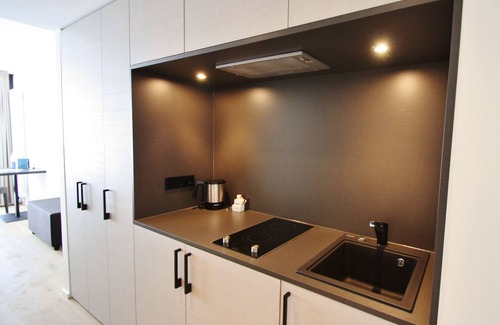 Weststadt Apartment | SUYTES Business Studios