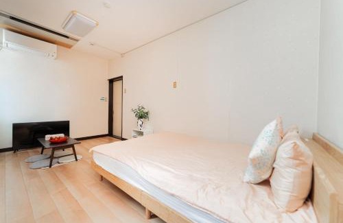 Higashiyotsugi Apartment | suzuki JP Traditional House Near SensojiTemple