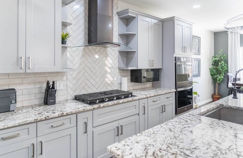Cliftondale Villa | SW ATL Retreat - 15 min from ✈️ - Perfect for Work Groups, Friends & Families