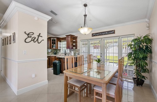 Cutler Bay House | SW Miami Oasis with playroom & basketball hoop