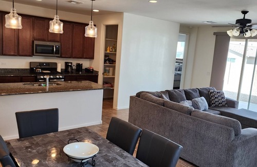 Tucson House | SW Tucson Home Close To Casino Del Sol and Desert