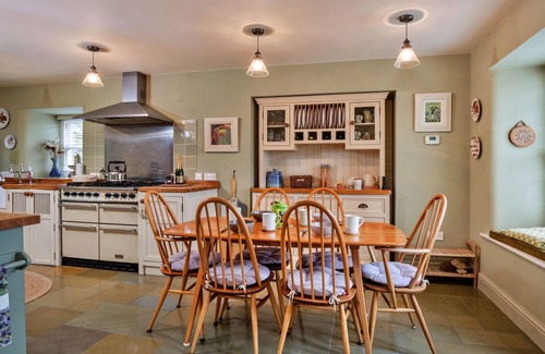 Feetham House | Swalebeck House by Interhome