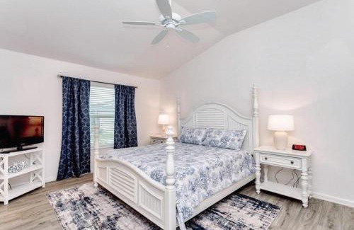Wildwood Villa | Swallowtail - Patio Villa In The Village Of Fenney- Villagepeople