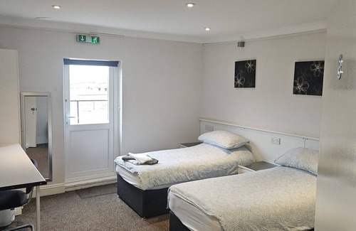 Fenny Stratford Hotel | Swan Hotel