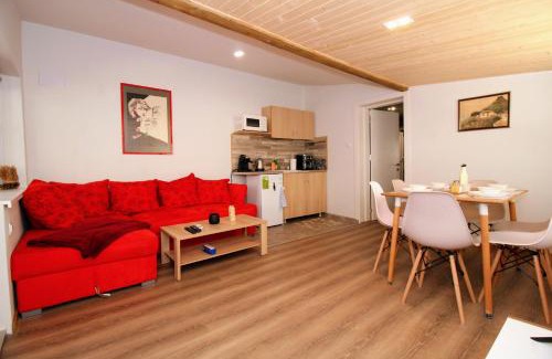 Plovdiv Center Apartment | Swan7 Studios