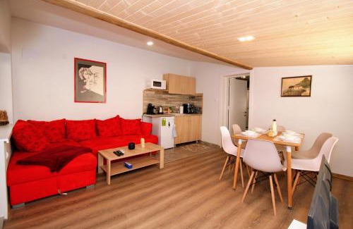 Plovdiv Center Apartment | Swan7 Studios