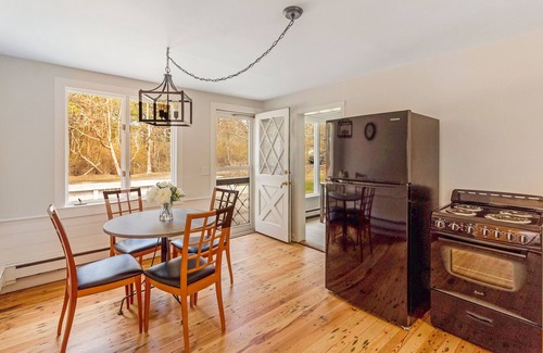 Southold House | Sweeping Dunes Beach Cottage