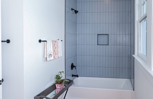 Thomas Square House | Sweet 3BR Southern Charm