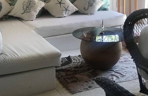 Santa Maria Colotepec Cottage | Sweet, Affordable 1 Bedroom Cottage with pool - great for a couple or single!