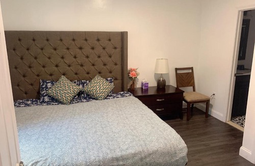 Charles Village House | Sweet and beautiful bedroom