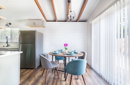North Highlands House | Sweet and Cozy Home