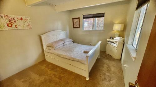 Big Bear House | Sweet Cabin Home Getaway!