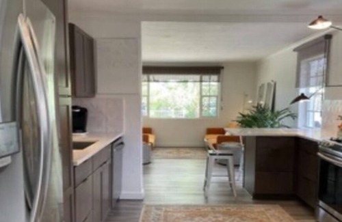 Southwest House | Sweet Citrus Abode in West Palm Beach!