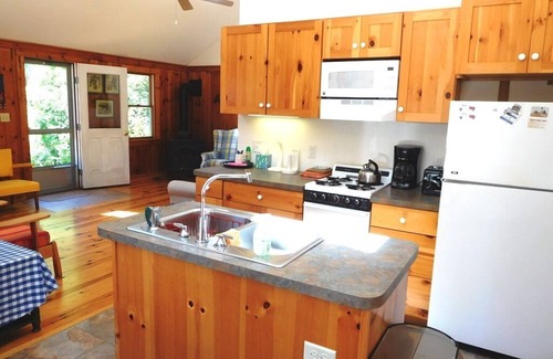 Wellfleet Cottage | Sweet Cottage Condo, Great Location! (2080)