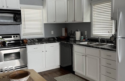 Sturgeon Bay House | Sweet cottage on the Sturgeon Bay Shipping Canal