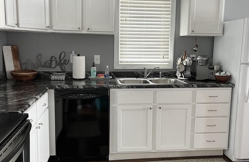 Sturgeon Bay House | Sweet cottage on the Sturgeon Bay Shipping Canal