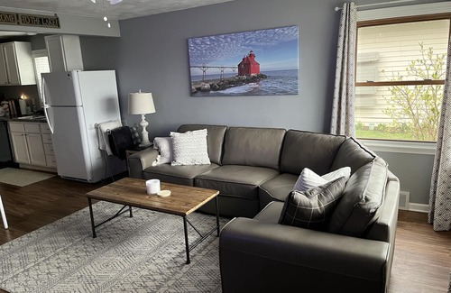 Sturgeon Bay House | Sweet cottage on the Sturgeon Bay Shipping Canal
