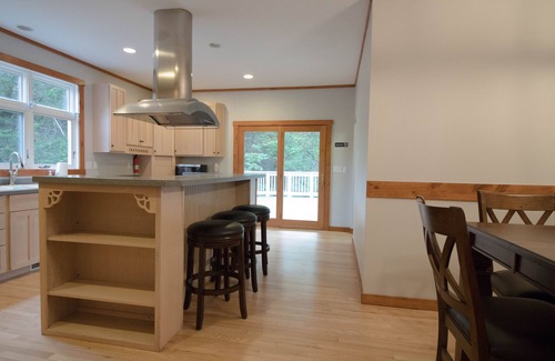 The Galena Territory House | Sweet Escape- Hot Tub, Pool Table & Fire Pit Table in the Galena Territory