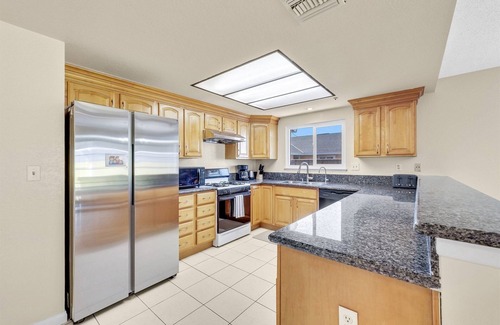El Monte House | Sweet Escape · Universal + LA Main Attractions!