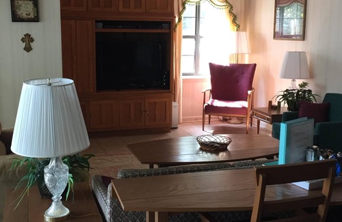 Jasper House | Sweet Home Alabama on Smith Lake