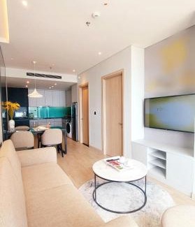 Bai Chay Apartment | Sweet Home - R-A04 Citadines HaLong Building - Large 1bedroom apartment & Full furnished & Free Pool & Bay View