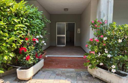 Cinquale Apartment | Sweet Home Suite by Mmega