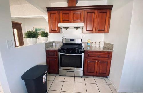 Rosemead Apartment | Sweet House 18mins To DTLA 2 bedrooms